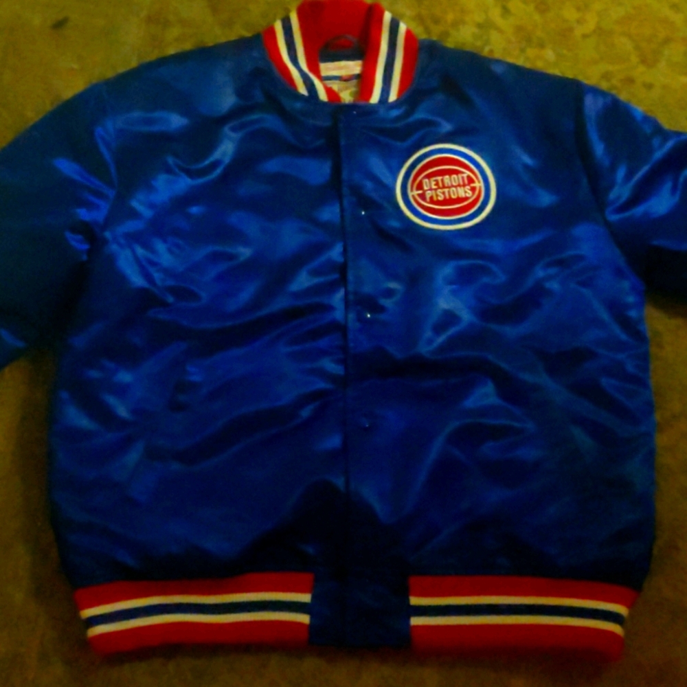 Detroit pistons bomber jacket